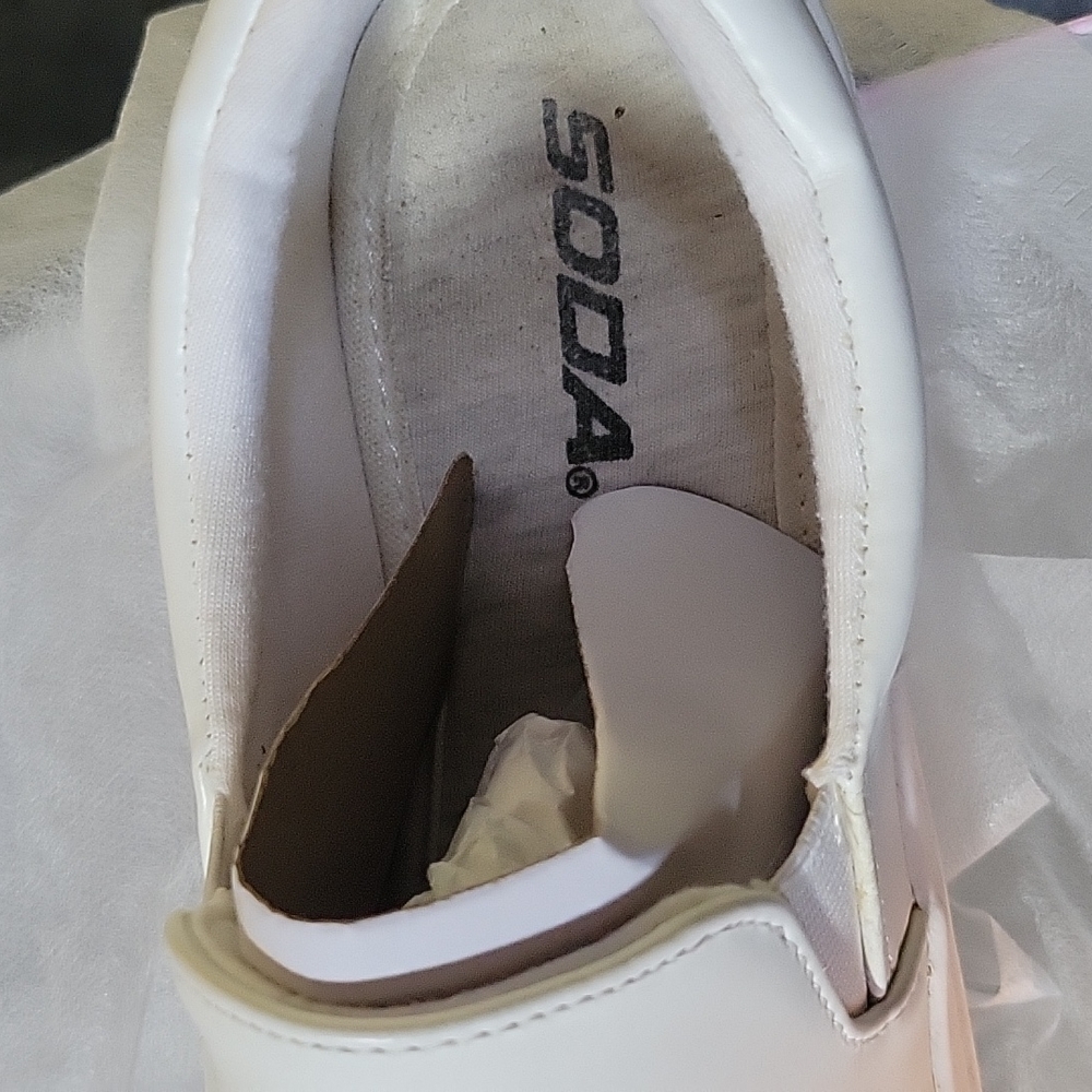 White vegan leather slip on sneakers - Picture 4 of 6